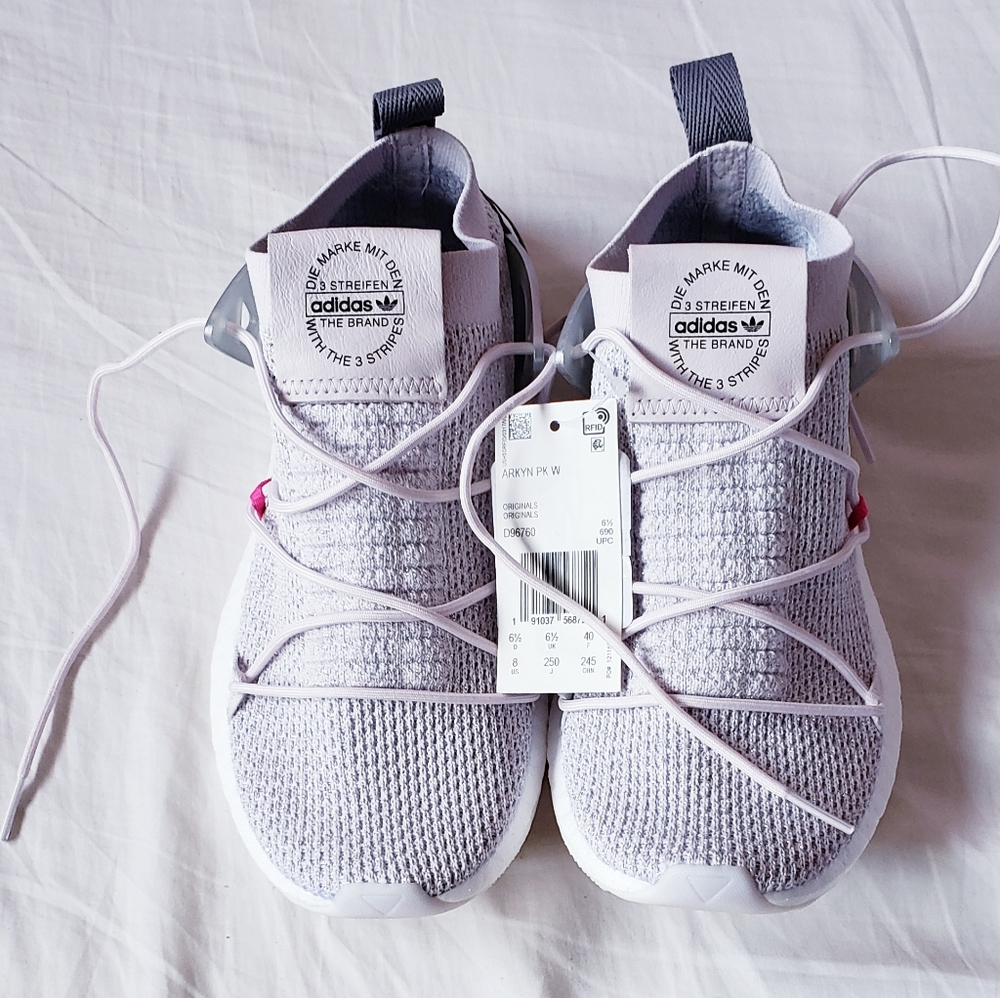 Wmns Adidas Arkyn Lux Buster